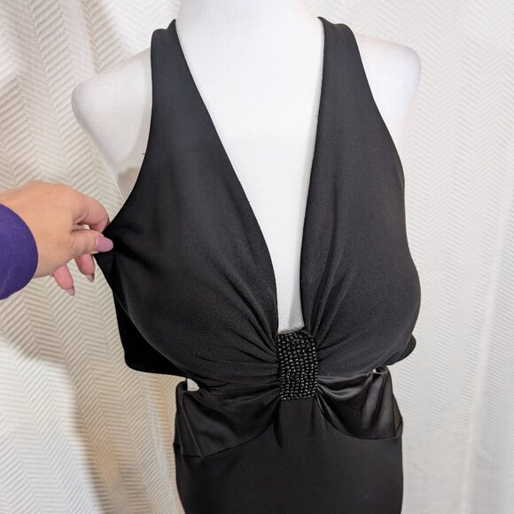 Le Château Black Evening Gown Whimsigoth Criss cross Back Size Large - Picture 4 of 11